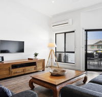 Aqua on Fletcher Street - Accommodation Search