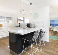 Aqua Palm with Sweeping One Mile Views - Accommodation Search
