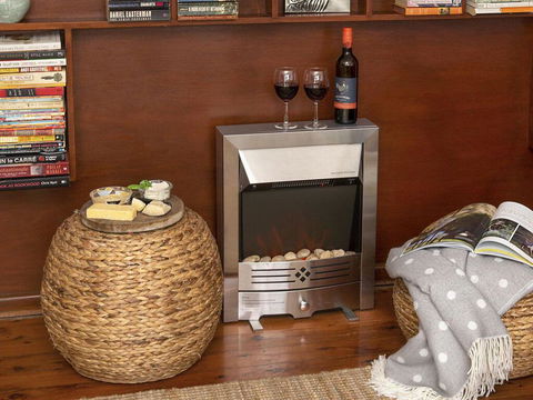 Araluen On Holden - Great Deck With Ocean Views - Accommodation Search 2
