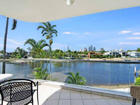 Arc Resort Stunning 3 Bedroom In Broadbeach - Accommodation Search 0