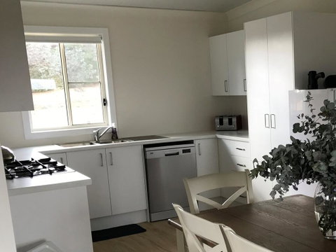Arcadian Cabin - Southern Highlands River Retreat - Accommodation Search 1