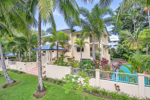 Arlington Apartments - Accommodation Search 0