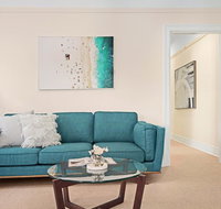 Art Deco apartment steps from harbour and beach - Accommodation Search