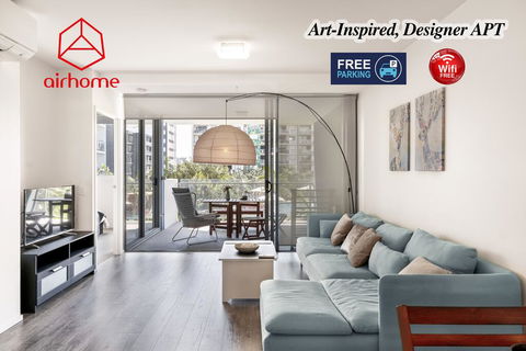 Art-Inspired, Designer APT In The Vibrant Area - Accommodation Search 0
