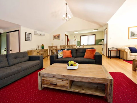Ashleigh - Accommodation Search 1