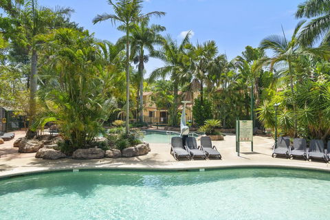 Ashmore Palms Holiday Village - Accommodation Search 2