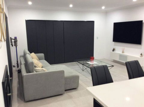 Luxury & Gives You It All - Accommodation Search 3