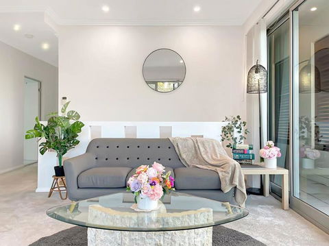 Luxury Retreat Sydney Airport Direct Train Line - Accommodation Search 1