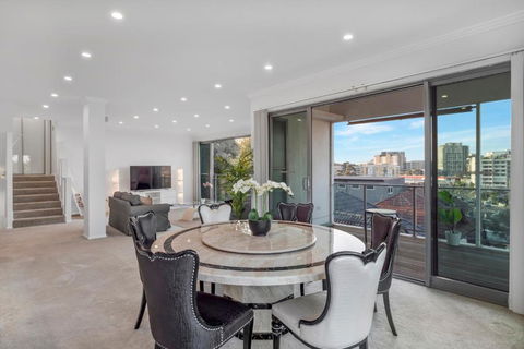 Luxury Retreat Sydney Airport Direct Train Line - Accommodation Search 3