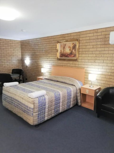 Macintyre Motor Inn - Accommodation Search 0