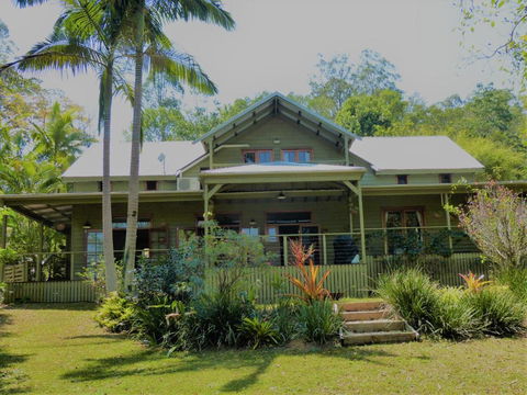 Magnolia Cottage - Accommodation Search 0