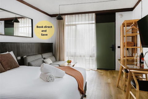M Hotel - Accommodation Search 0