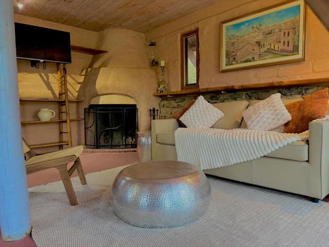 Maccys Cottages - Accommodation Search 0