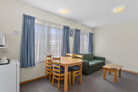 Martin Cash Motel - Accommodation Search 3