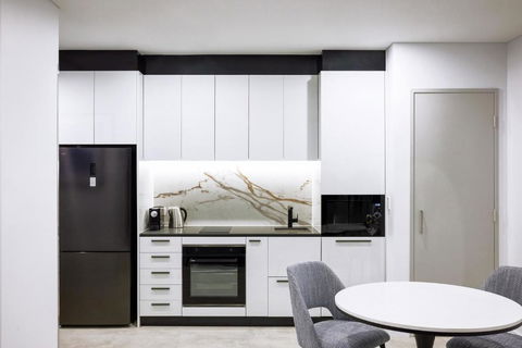 Meriton Suites Liverpool - Accommodation Search 2