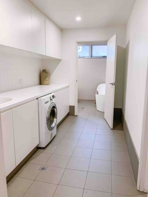 Modern House Close To CBD & Adelaide Oval - Accommodation Search 2