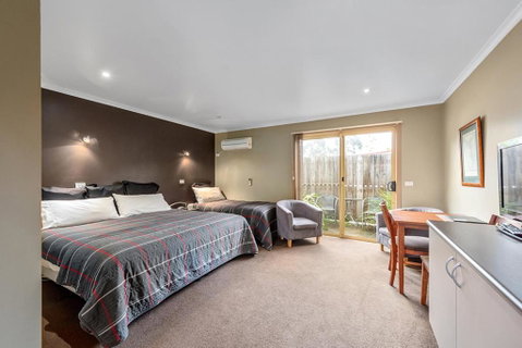 Motel Strahan - Accommodation Search 1