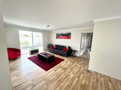 Napolean Holiday Retreat - Accommodation Search 3