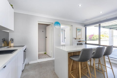 Nautical Nook - EXECUTIVE ESCAPES - Accommodation Search 0