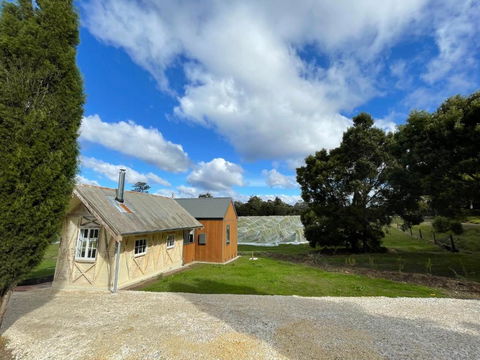 NEST- Luxury Vineyard Accommodation - Accommodation Search 3