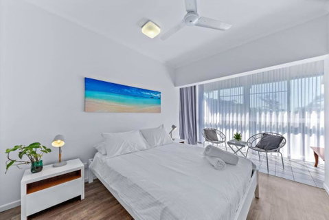NEW! 2BR Whitsundays Oasis W/ Ocean Views - Accommodation Search 1