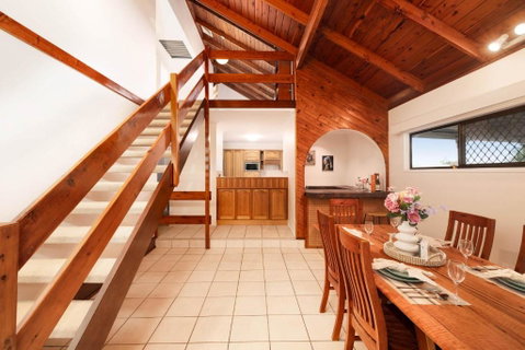 New 4BR Modern & Stylish Heritage Hideaway WiFi - Accommodation Search 0