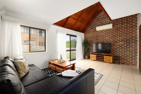 New 4BR Modern & Stylish Heritage Hideaway WiFi - Accommodation Search 2