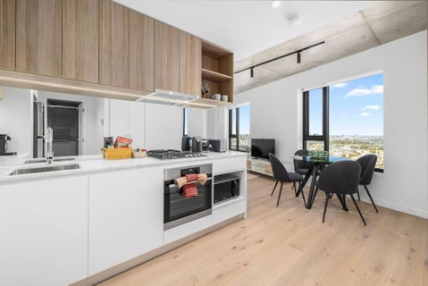 NEW Chic Stature Southbank 2 Bd - Accommodation Search 0