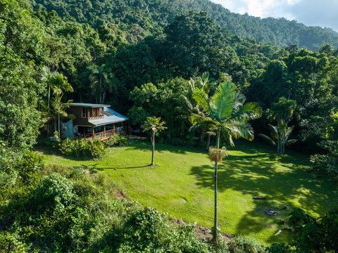 Noah Creek Eco Huts - Accommodation Search 2