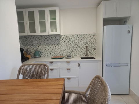 Noosa Buoys - Accommodation Search 2