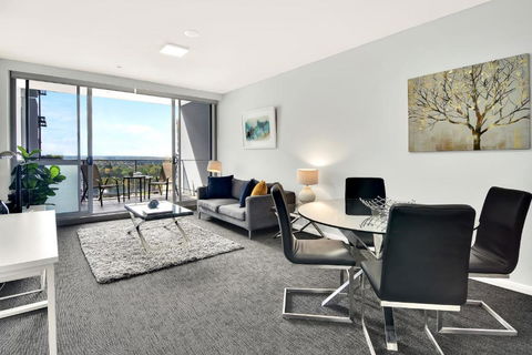 North Sydney Large Two Bedroom MIL2302 - Accommodation Search 0