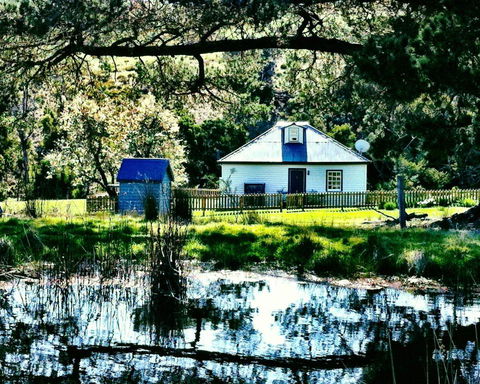 Oakchester Cottage On Bruny Island - Accommodation Search 0