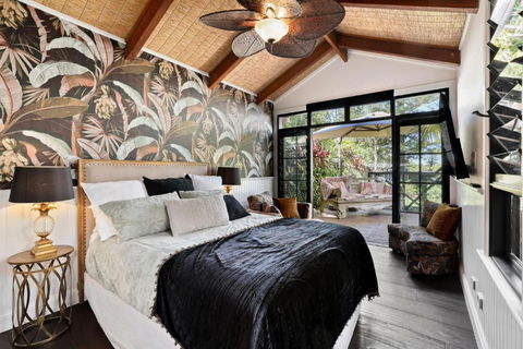 Oasis By Beach Stays - Accommodation Search 1