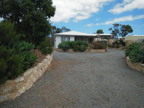 Ocean 17 - Accommodation Search 0