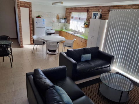 Ocean Beach Chalet 16 - Accommodation Search 2