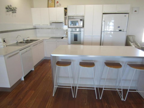 Ocean Devotion - Point Turton - Accommodation Search 2