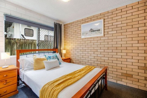 Ocean Waves Alexandra Headland - Accommodation Search 3