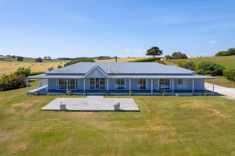 Oceanview On The Hill - Accommodation Search 1