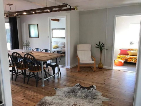 Olivers Beach House - Accommodation Search 3