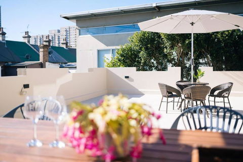OnceUp A BlueMoon Terrace Nr CBD - Accommodation Search 0