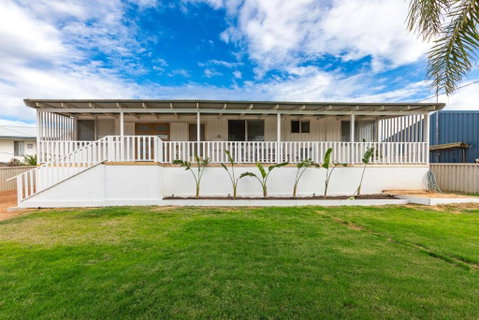 One Palm Shack - Accommodation Search 0