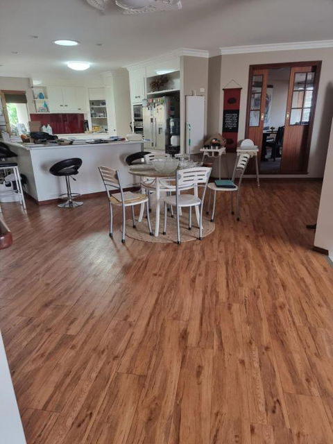 Open Plan Large Home - Accommodation Search 0