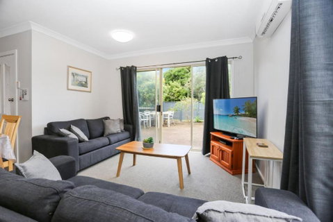 Opposite Bennetts Beach - Accommodation Search 2