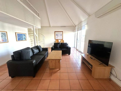 Osprey Holiday Village Unit 123 - Accommodation Search 3