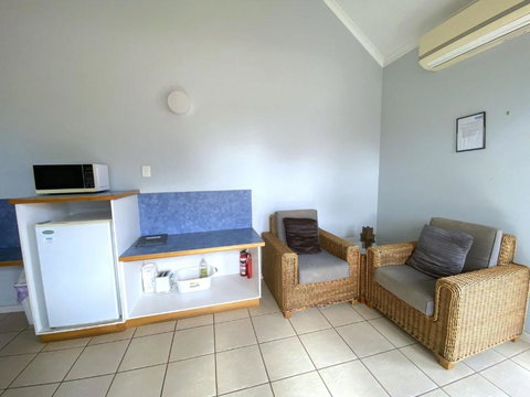 Osprey Holiday Village Unit 222 1 Bedroom - Accommodation Search 3