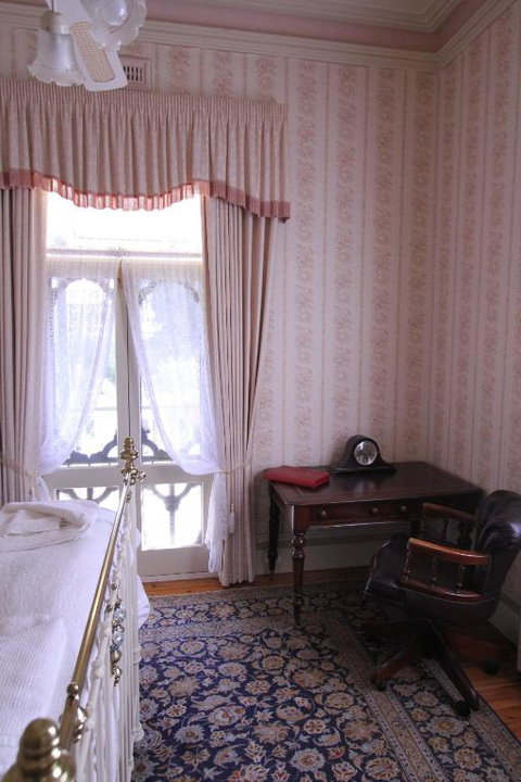 Palm House - Accommodation Search 0