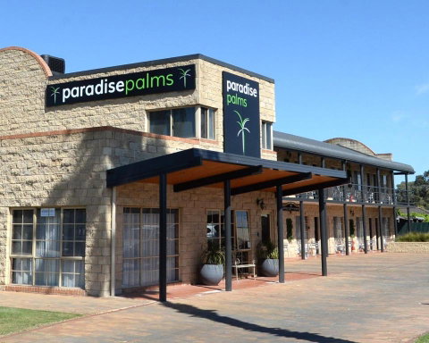 Paradise Palms - Accommodation Search 0