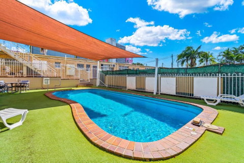Paramount Motel - Accommodation Search 2