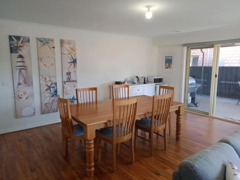 Parkway Place B&B - Accommodation Search 3