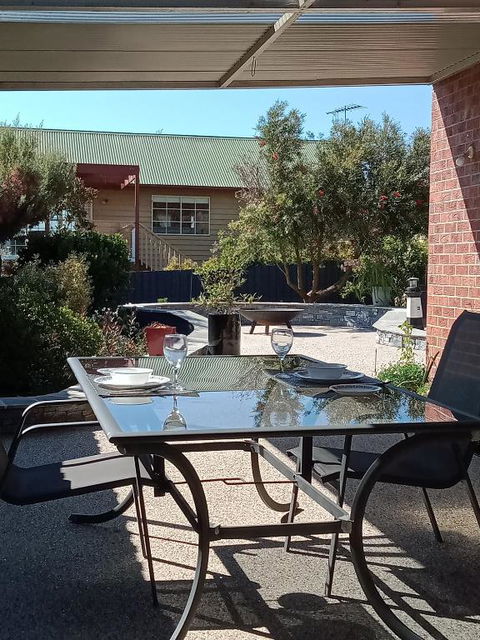 Parkway Place B&B - Accommodation Search 0